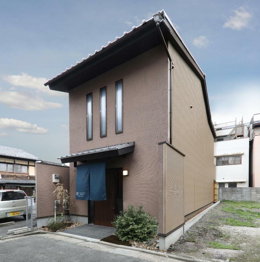 Kanade Kyoto-Hachijoguchi Buitenkant foto