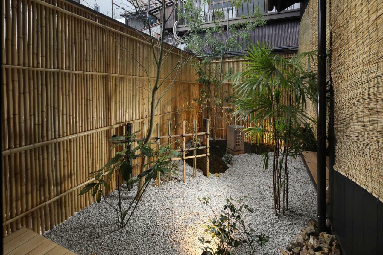 Kanade Kyoto-Hachijoguchi Buitenkant foto